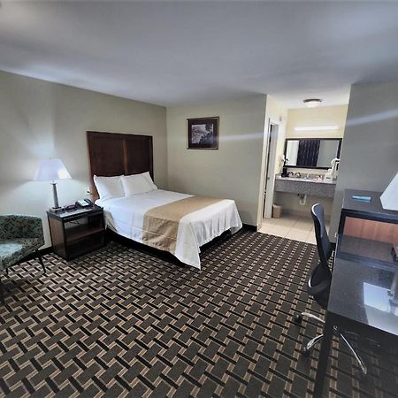 Travelodge By Wyndham Jackson I-40 Exit 82 Εξωτερικό φωτογραφία